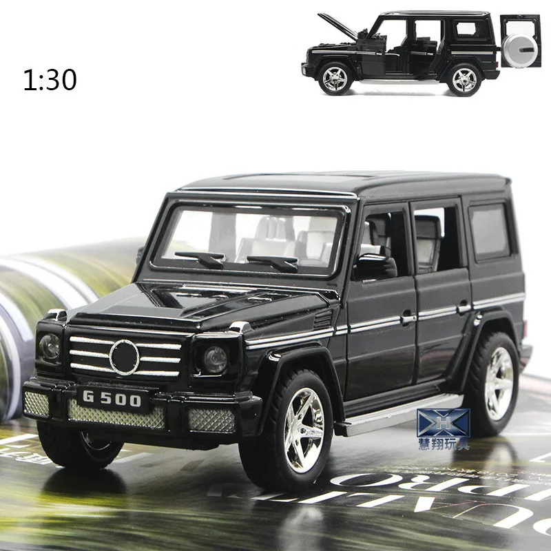 

1:30 for Mercedes-Benz G500 AMG Car Model Toy Vehicles Light Music Pull Back 6 Open Doors Offroad Auto Mobile Car Toy Decoration