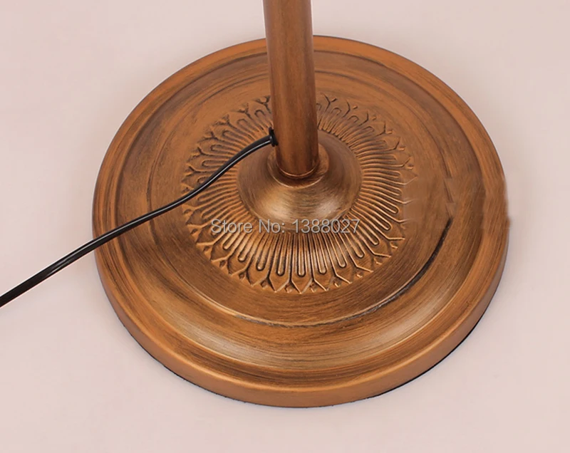 floor lamp 8.jpg