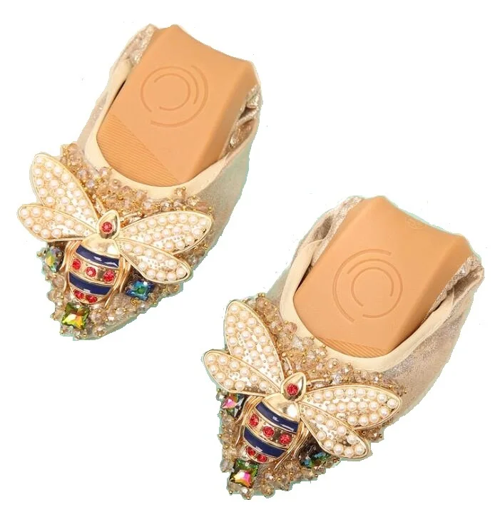 

Designer Crystal Woman Flat Shoes Elegant Comfortable Lady Fashion Rhinestone Women Soft Bees Shoes