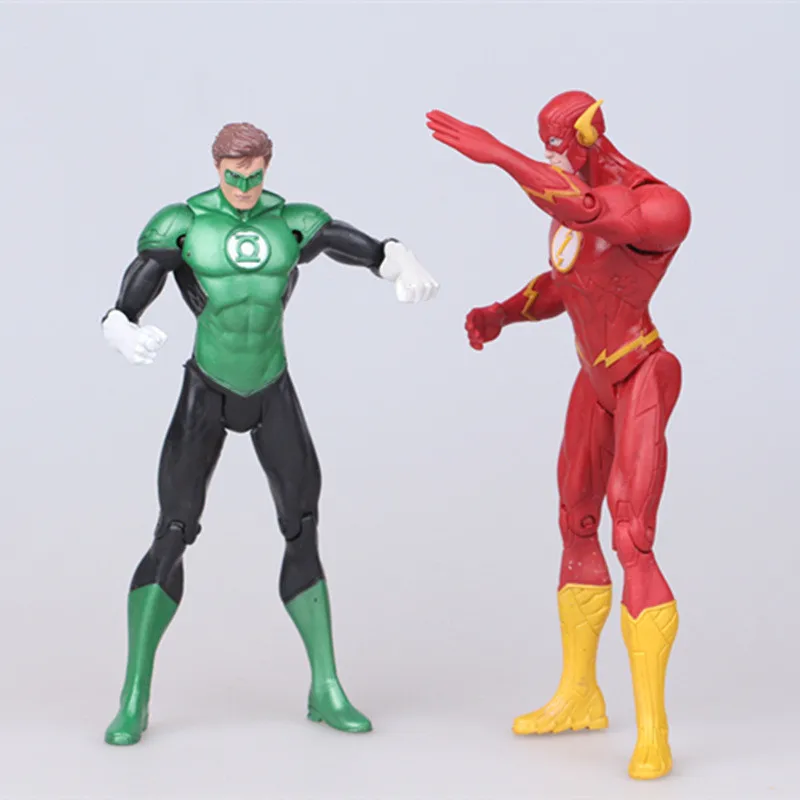 Huong Anime Figure 17 cm Superheroes Batman Green Lantern Flash Superman Wonder Woman PVC Action Figures Kids Toys Dolls Model