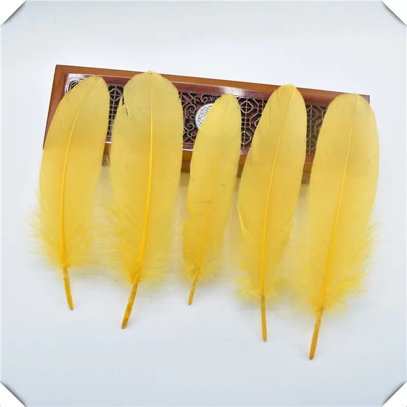 Естественное окрашивание гусиных перьев, 100 шт./-500 шт./партия, 13-20 см, 5-8 дюймов, сделай сам, шлейф для украшения дома и перо для рукоделия - Цвет: Gold Yellow