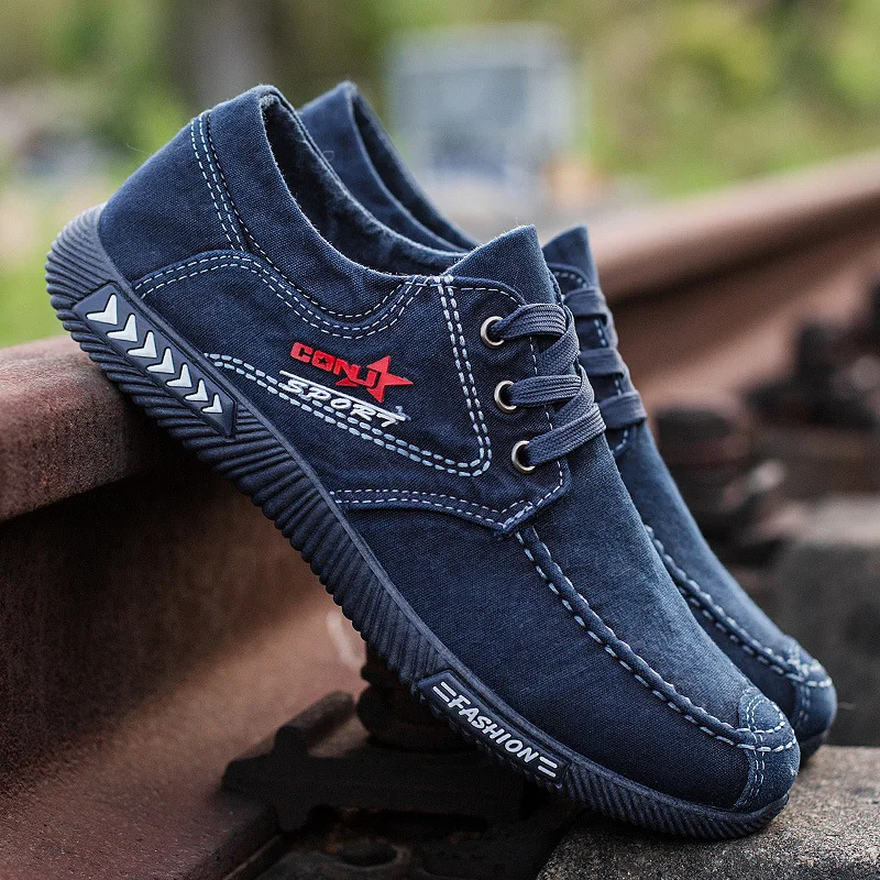 

Fashion Denim Men Canvas Shoes Male Summer Mens Sneakers Slip On Breathable Casual Shoes Men Loafers Chaussure Homme