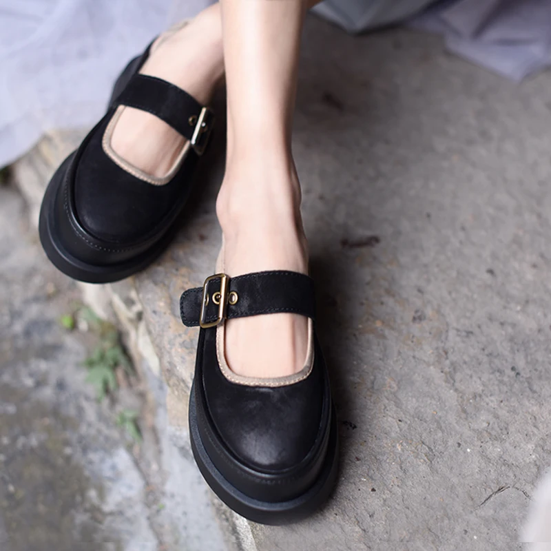 womens buckle flats