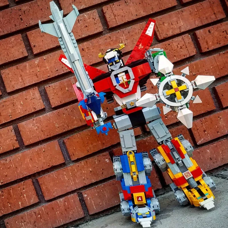 

Movie Series 16057 2600PCS Voltronly Robot King Toy Sets Model Building Kits Blocks Bricks Educational Toys For Kids Boys