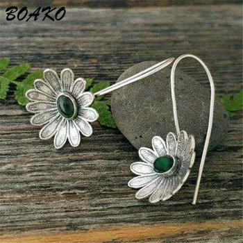 

Vintage Antique Silver Dangle Earrings for Women Ethnic Style Flower Shaped Green Stone Drop Earring 925 Sterling Silver Earring