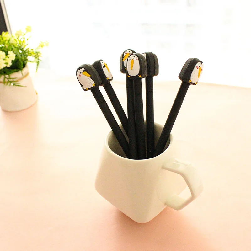 

3pcs 41061 Korean stationery wholesale New Penguin Duncan Gel Pen
