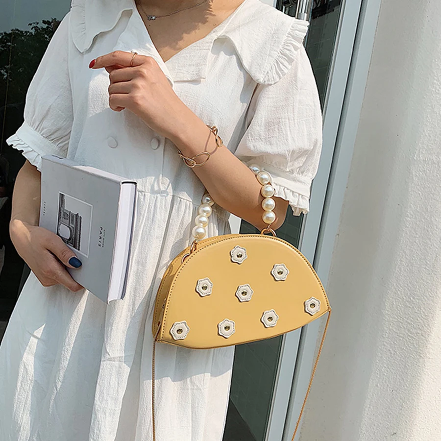 

Personality Fun Semicircle Flower Leather Women's Handbags Pearl Chains Totes Women Shoulder Bags Pu Woman Pillow Handbag Female