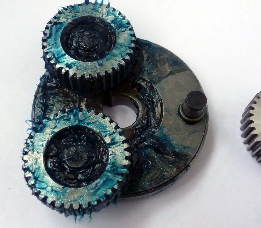 de lítio, engrenagem do motor, 23, 27,