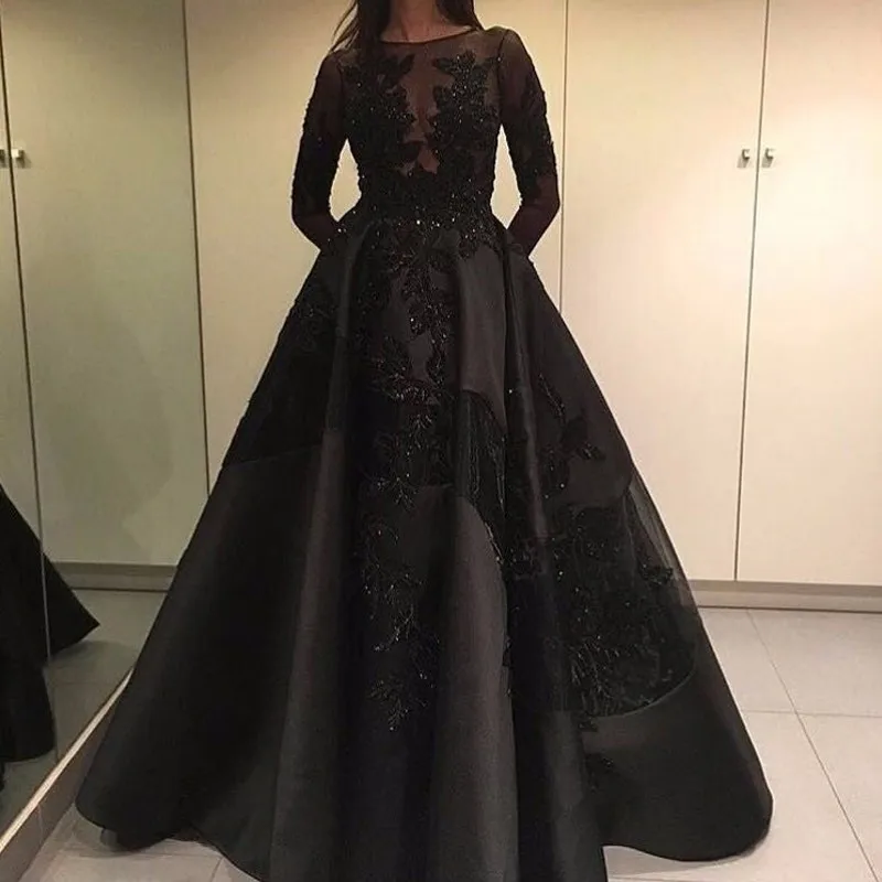 Fashion Luxury 2017 Black Aline Appliques Evening Dresses Beading Satin