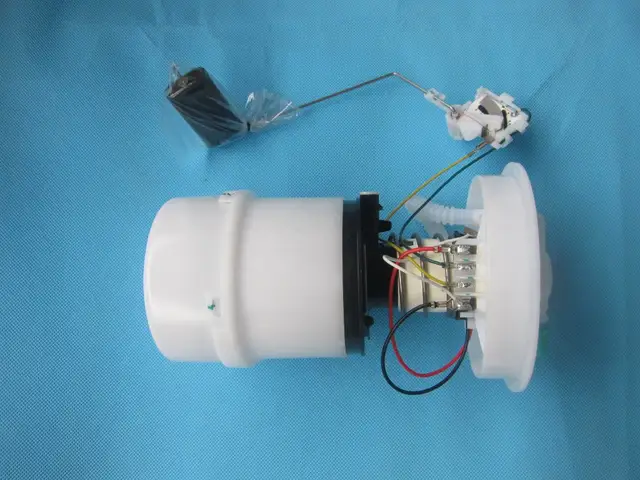 online shop fuel filter assembly (with pump) for old mazda 3 2003 Mazda Fuel Filter Location 2002 online shop fuel filter assembly (with pump) for old mazda 3 2003 2009 model oem z622 13 35x aliexpress mobile