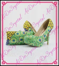 Aidocrystal pfau grün Frauen Plattformen Strass High Heels Hochzeit Schuhe Italienische Schuhe Mit Passenden Taschen