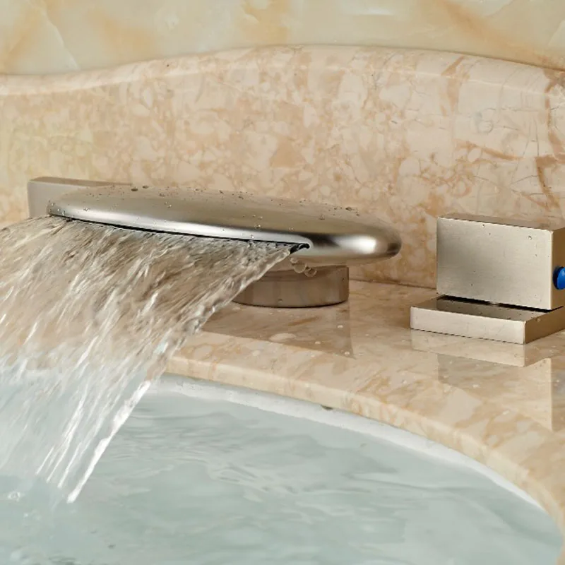 Матовый никель Ванная комната Водопад в раковине кран с двумя ручками Смеситель