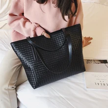 New 2019 Large Capacity Women luxury brand Designer Bags Handbags Shoulder Bag Female Casual Tote Women Messenger Bag Sac A Main New 2019 Large Capacity Women luxury brand Designer Bags Handbags Shoulder Bag Female Casual Tote Women Messenger Bag Sac A Main