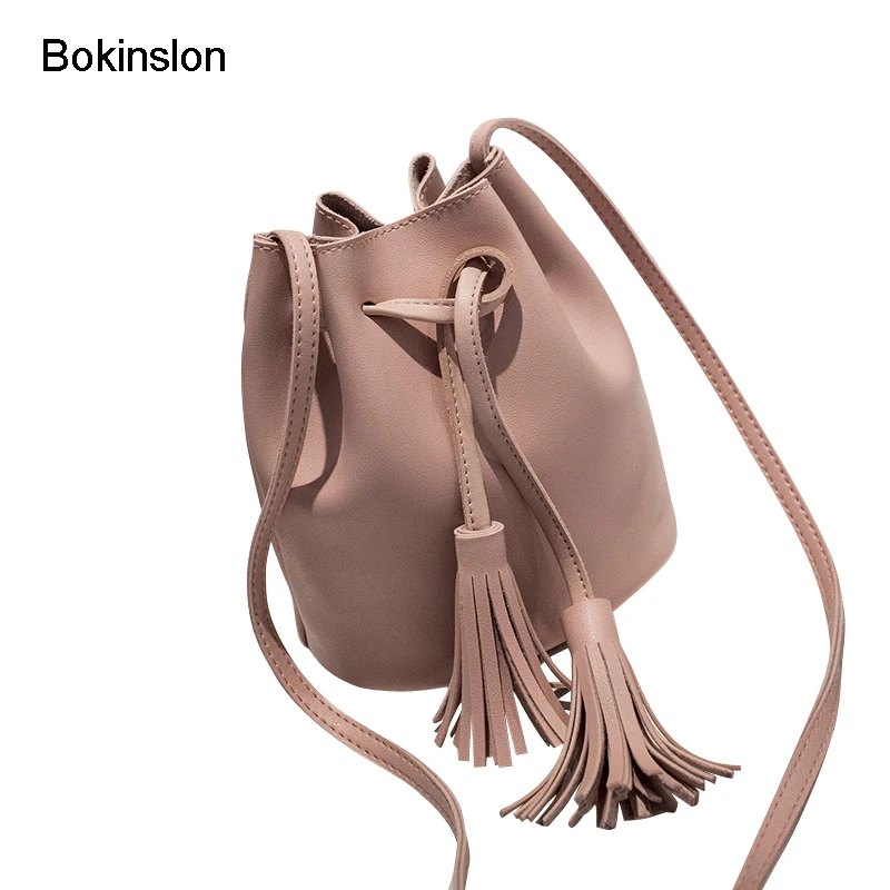 Bokinslon شرابة حقائب كتف الفتيات بو الجلود الرجعية امرأة حقائب كروسبودي لون الصلبة موضة الرسوم الزاهية الإناث أكياس Bokinslon شرابة حقائب كتف الفتيات بو الجلود الرجعية امرأة حقائب كروسبودي لون الصلبة موضة الرسوم الزاهية الإناث أكياس