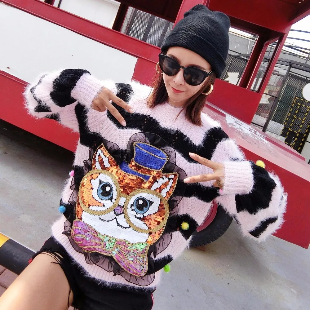 

MUMUZI 2018 Autumn and Winter Women Sweater Long Sleeve Turtleneck StripedKnitted Pullover Cute Cat Sequined Female Jumper
