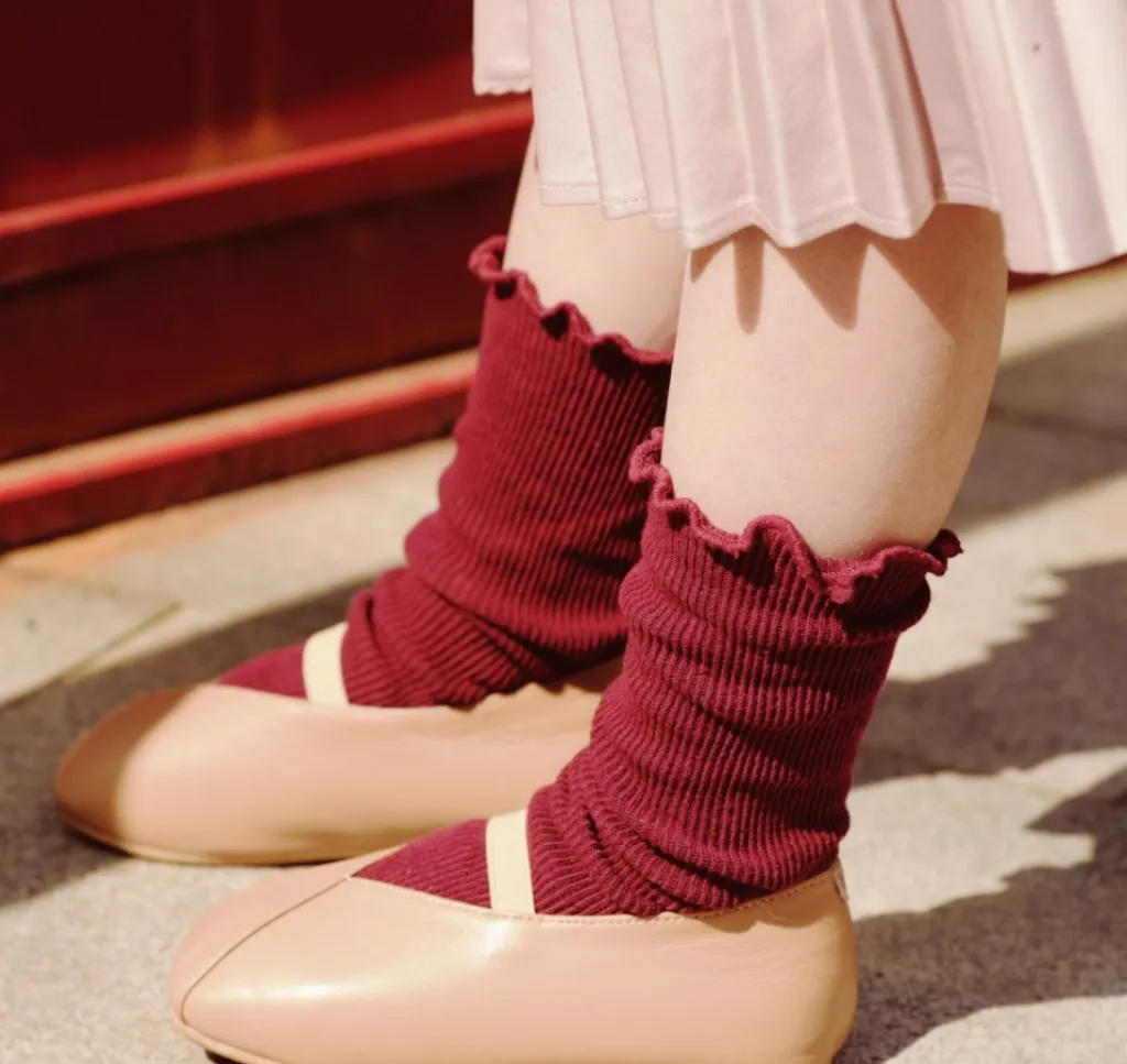 Носки для маленьких девочек хлопковые детские зимние и осенние носки в полоску в стиле Харадзюку, однотонные высокие носки в стиле ретро Детские Семейные носки с двойной иглой