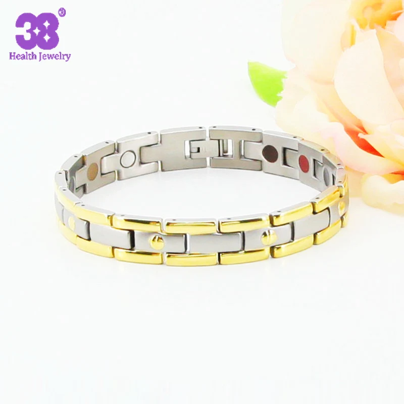 Engraved magnetic bracelet Clearance