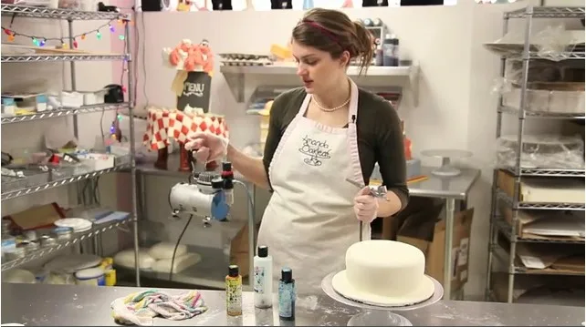 Step 3 use airbrush make a cake