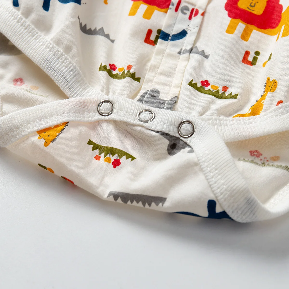 Комплекты одежды для новорожденных Комбинезоны с героями мультфильмов с короткими рукавами и галстуком+ шорты на бретельках Детские костюмы джентльмена хлопковый костюм