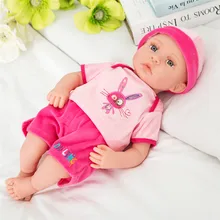 Dulce Muñeca Bebé con Gorro