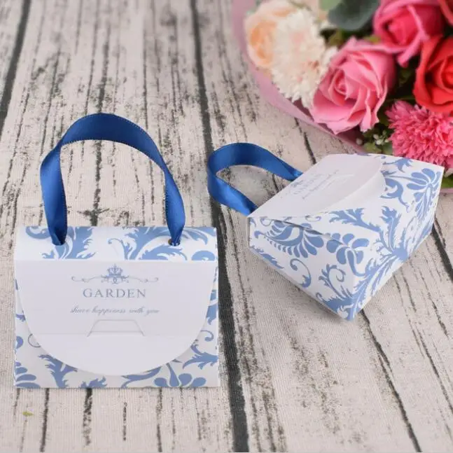 Free shipping blue pink handbag shaped party favor chocolate boxes