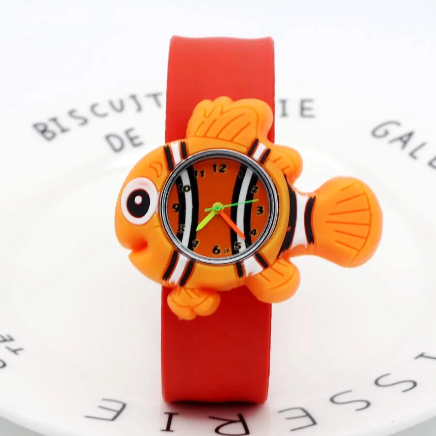 Известный 3D мультфильм желе силиконовые СЛЭП Детские Кварцевые часы для мальчиков и девочек праздничные подарки милые Губка Боб Квадратные Штаны часы - Цвет: red