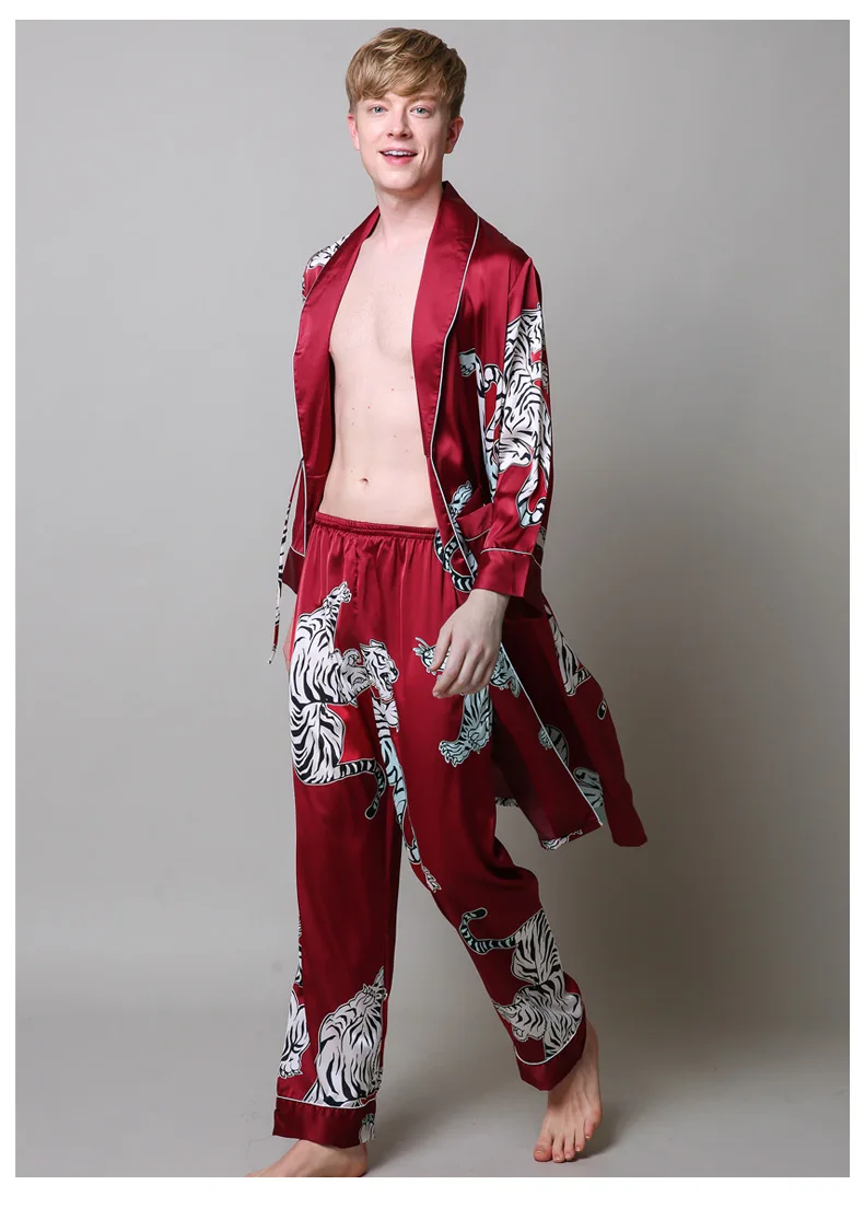 robe and pants Двухкомпонентная шелковая ночная рубашка, атласная Мужская пижама, свободное платье с тигром, шелковистый халат с длинным рукавом и длинные штаны, банный халат для мужчин - Цвет: robe and pants