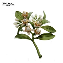 

Women's Brooch Vintage Female brooches Jewelry Orange Flower Tree Natural Pearl Brooch Pins Scarves Buckle Accessories Ornament