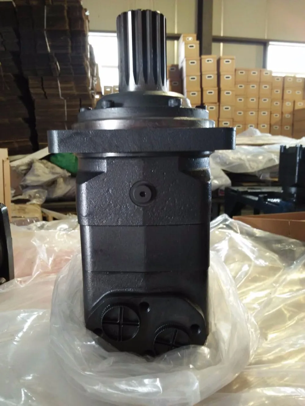 

Hydraulic Motor OMT 315cc, 40mm Shaft
