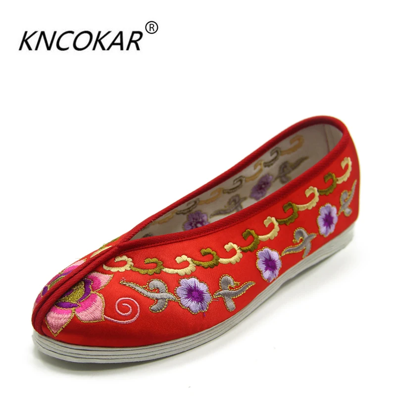 Модные новые высококачественные свадебные туфли KNCOKAR2018 с вышивкой китайские