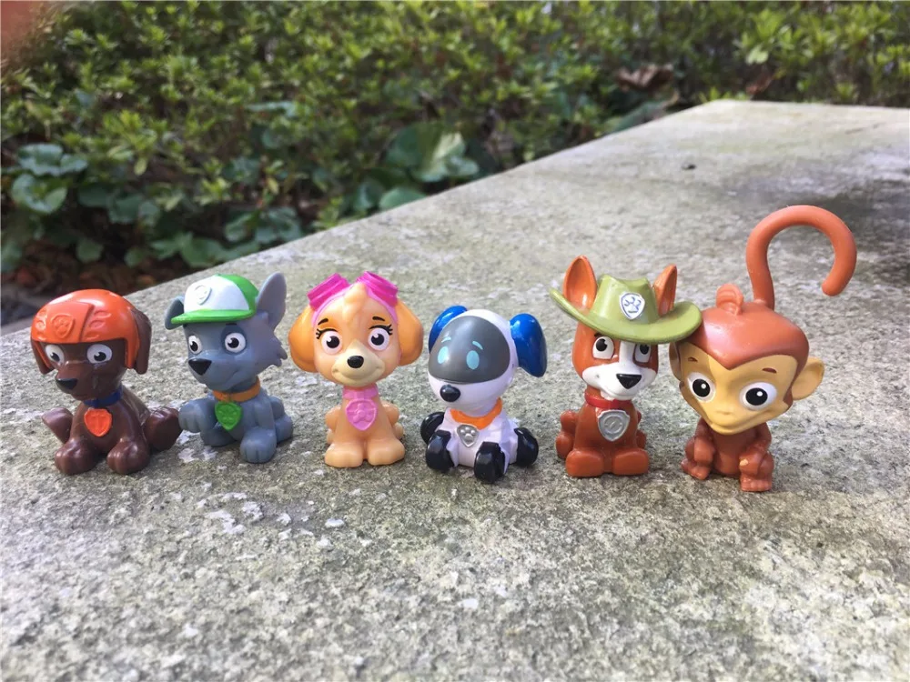 

CC02--Hot Sale 6pcs Original Patrol Mini 5cm Toy Figures Set Tracker/Rocky/Zuma/Skye/Robodog/Mandy New Loose
