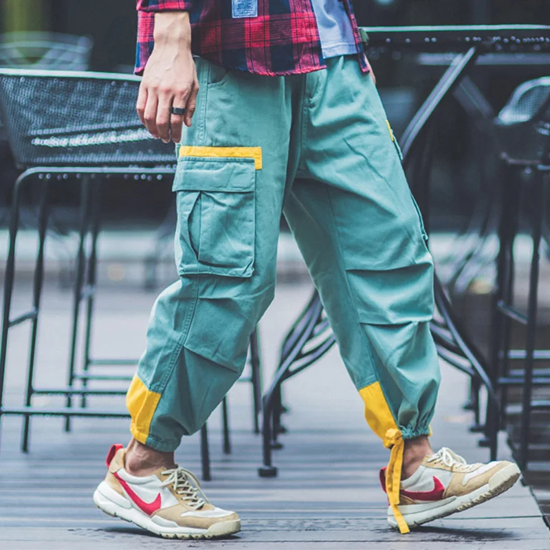 

Fashion Streetwear Punk Style Men Jogger Pants Ankle Drawstring Loose Fit Red Green Big Pocket Cargo Pants Men Hip Hop Trousers