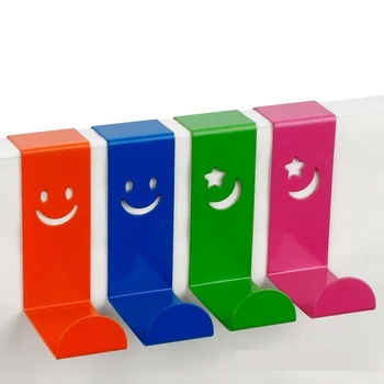 

2Pcs/Lot Elegant Moon Star Pattern Z-Hook Creative Cute Smily Face Stainless Steel Nail Free Doorframe Hook Colorful Iron Hanger