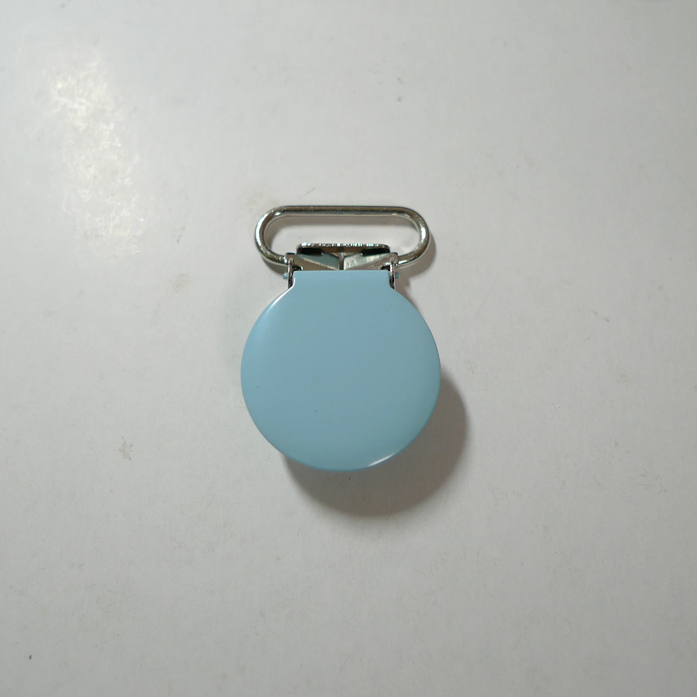 

25pcs 20mm 3/4" #11 BABY BLUE Round Pacifier Clips