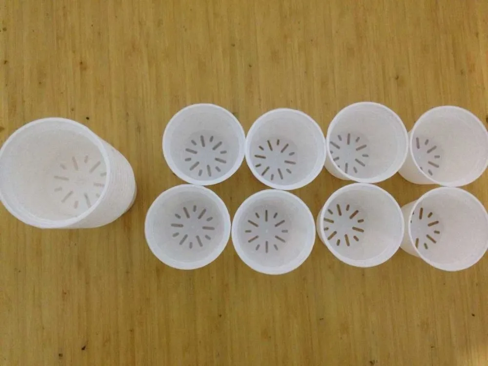 

10pcs/lot,diameter-6.5cm,mini flowerpot,garden supplies,round white flower pot,plastic pot,