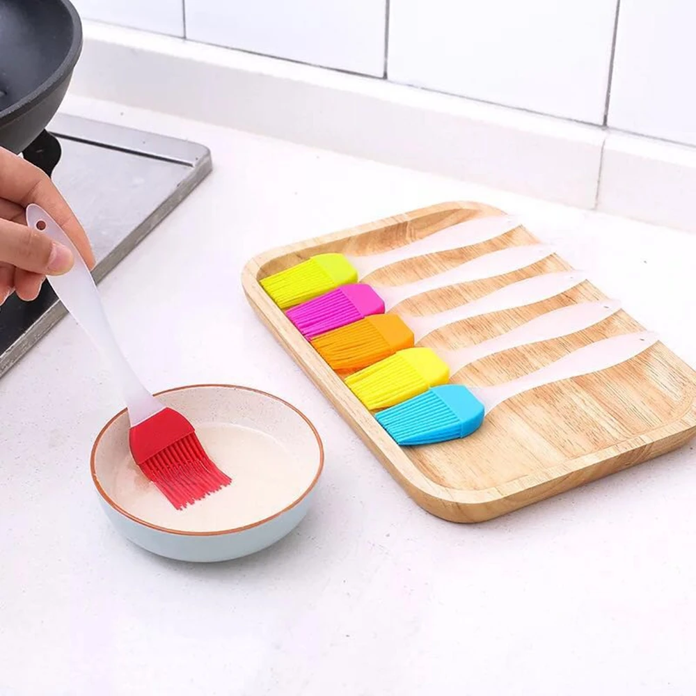 

Silicone Brush Home Baking BBQ Oil Brushes Barbeque Tools for Kitchen Tool Food Basting Brushes with Grill Brush with Soy Sauce