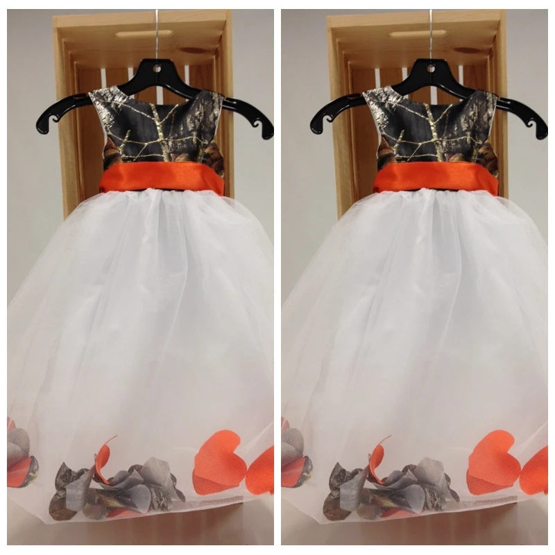 

Custom Real Tree Camo Flower Girl Dress White Tulle Skirt Kids Toddler Formal Party Gowns Girls Camouflage Party Gowns Custom