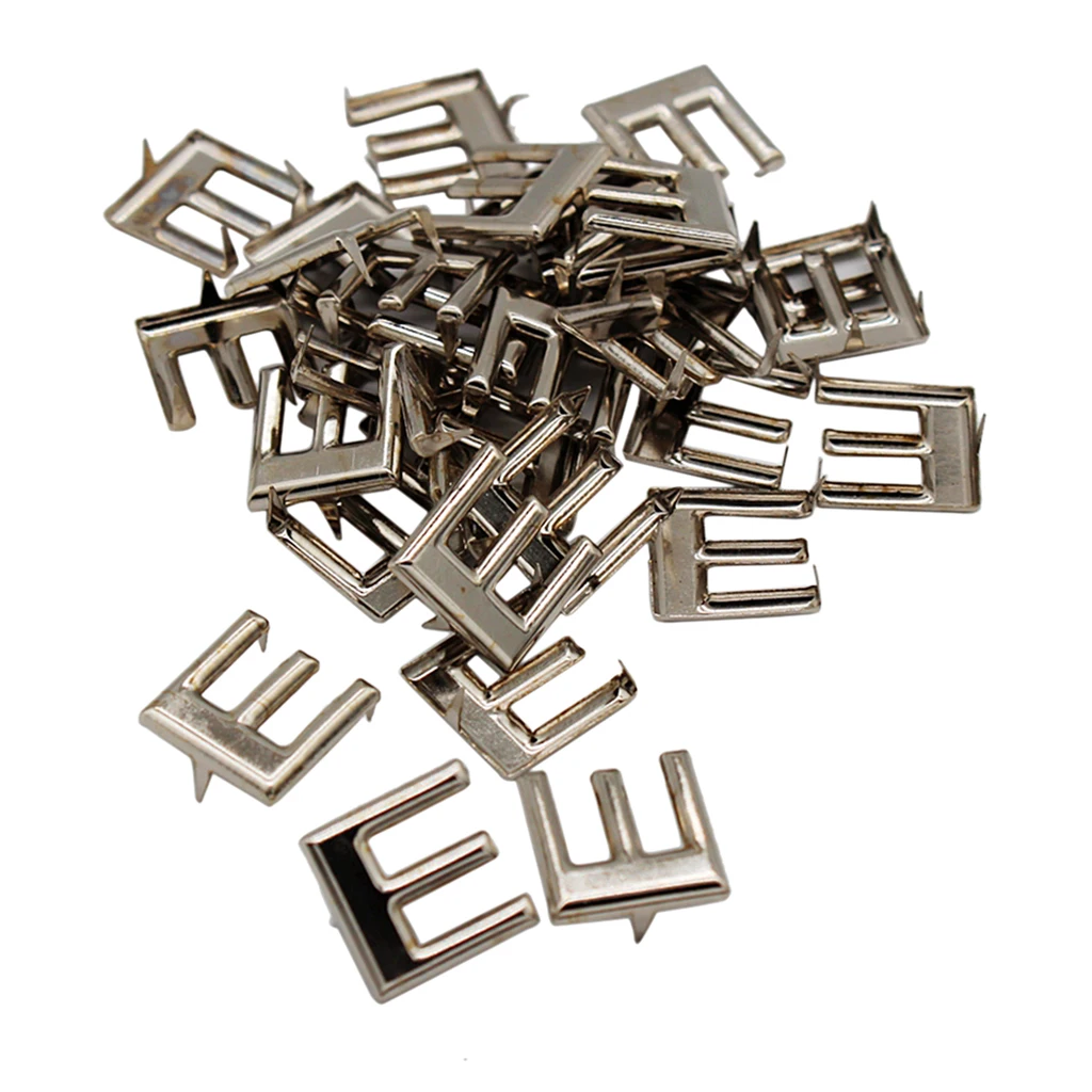 30 штук металлические алфавитные шпильки коготь заклепки кожевенное ремесло панк для сумки джинсы ремень украшения - Цвет: E