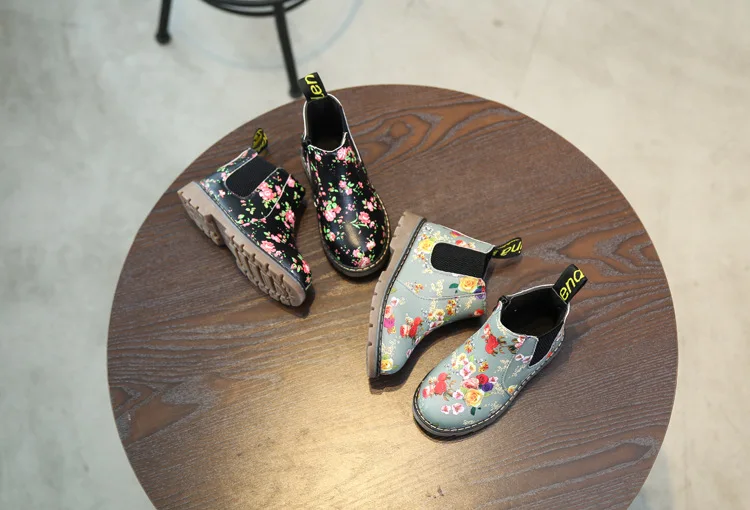 Детские ботильоны; ботинки «Челси» с цветочным принтом для мальчиков и девочек; осенние ботинки martin для девочек; детская зимняя обувь; европейские размеры 21-36