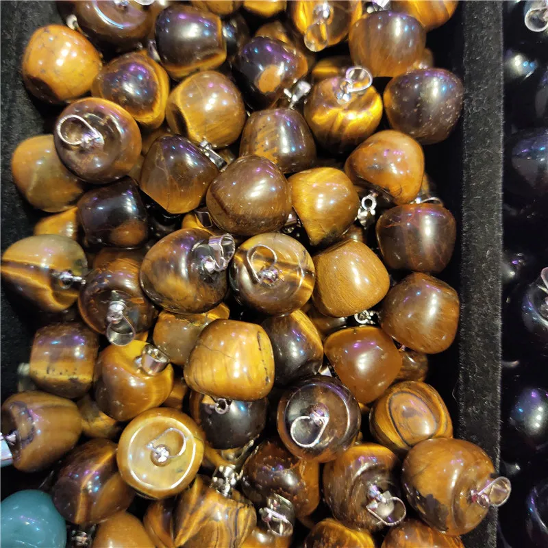 

Natural Gemstone Quartz Crystal Small Apple Pendant for Decoration ZW