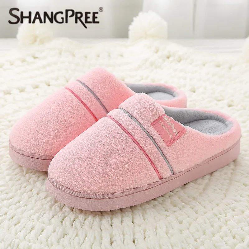 

SHANGPREE Women Winter Warm Slippers Women Slippers Cotton Lovers Home Slippers Indoor Plush Size House Shoes Woman wholesale