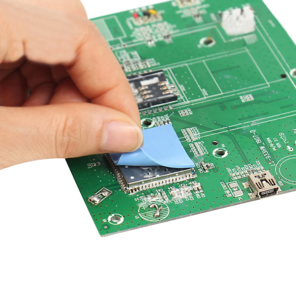 замена термопасты на ноутбуке. термопрокладки для ps3. термопаста hy880 30г. паста для процессора hy610. термоинтерфейс для ноутбука.