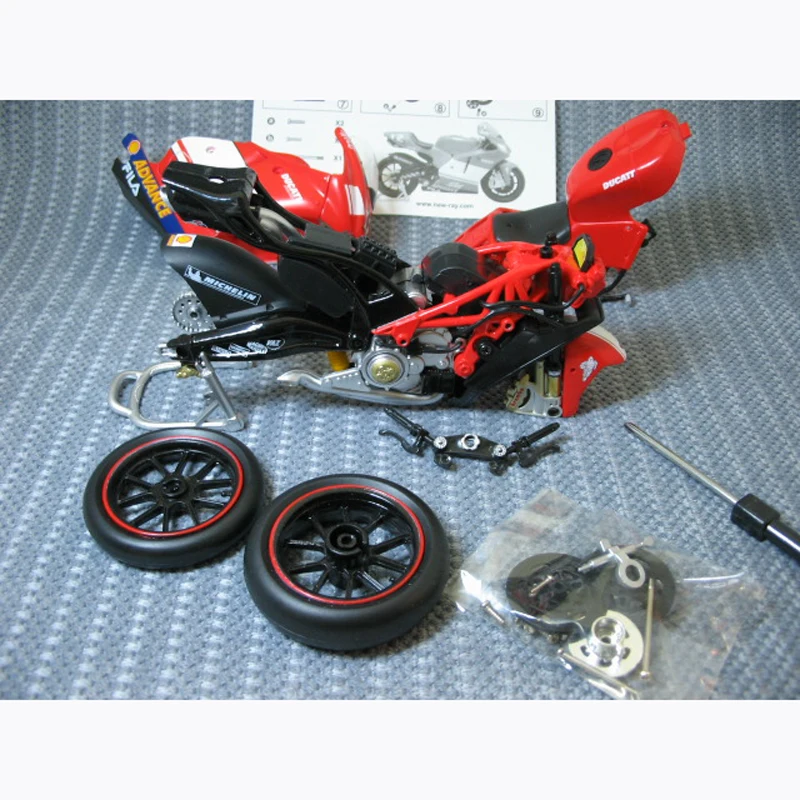 Модель мотоцикла Ducati в сборе NewRay 1:12 модель из сплава лучший подарок на день