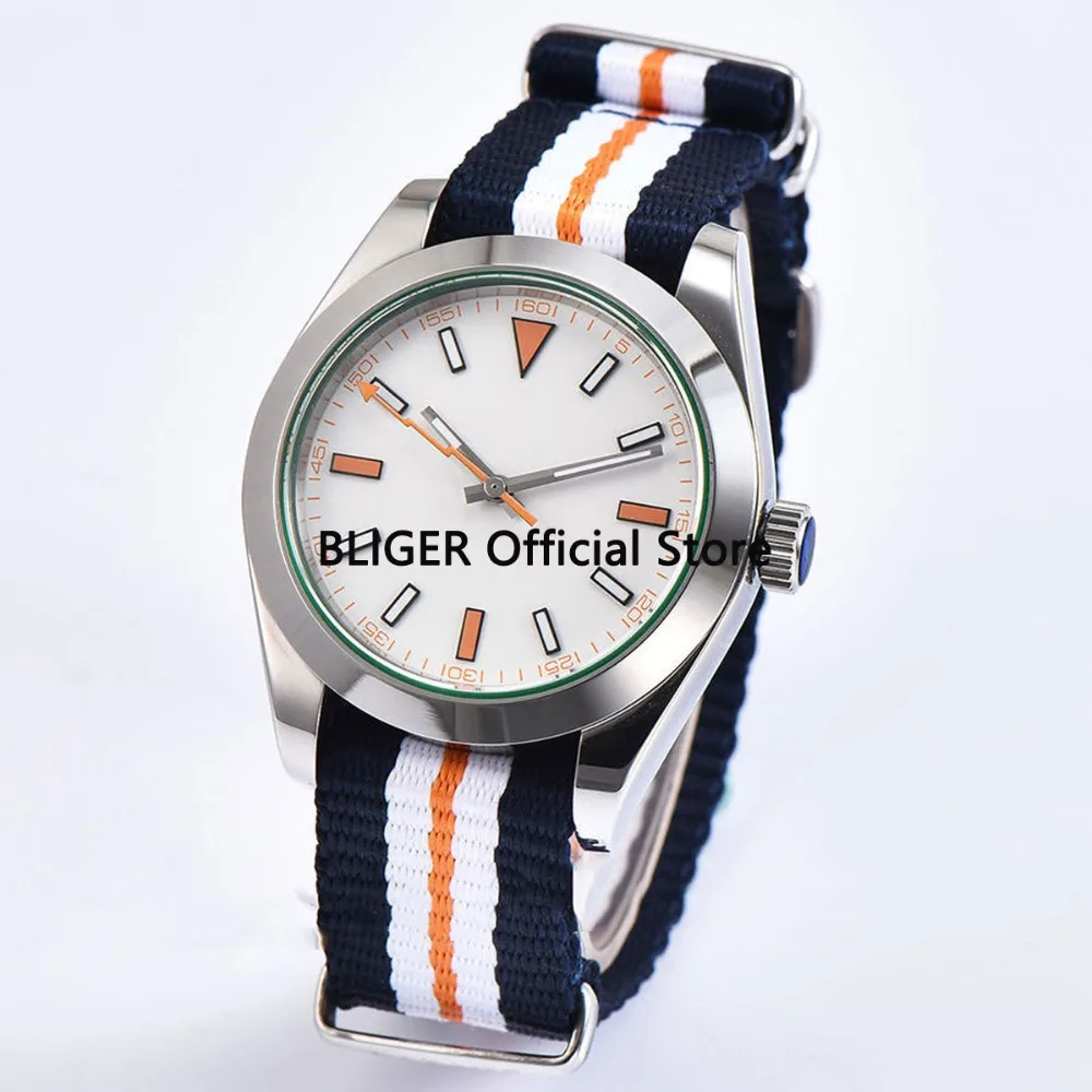 

Sapphire Crystal 40mm White Sterile Dial Polished Bezel Luminous Marks Stainless Case Nylon Band Automatic Movement Men's Watch