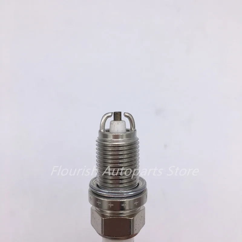 Набор из 4 шт. для Toyota Spark plugs 90919-01198 K20TR11 Новая