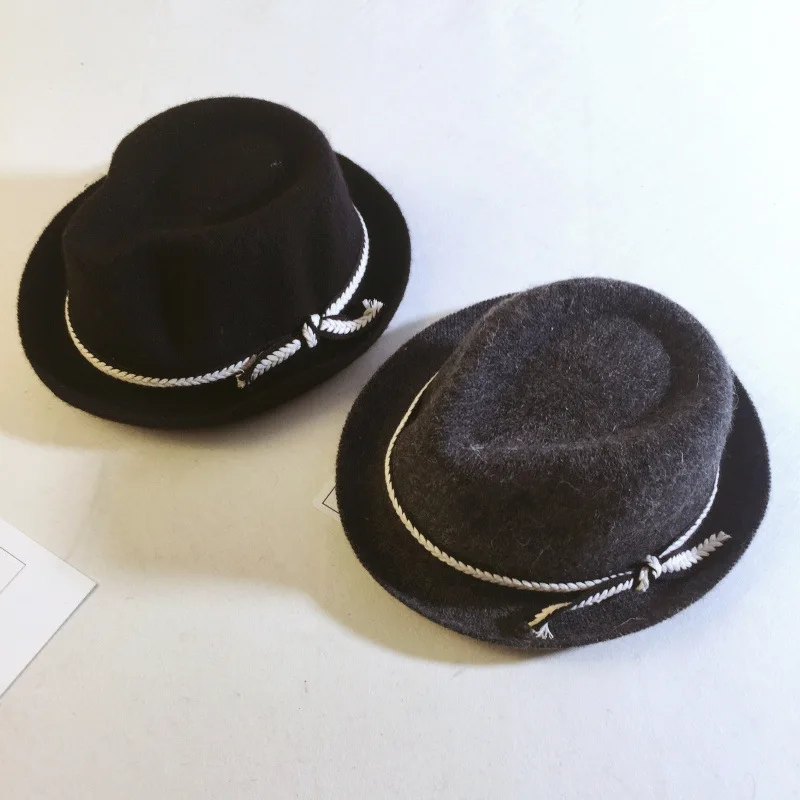 Шерсть детская зимняя Джаз фетровая шляпка шерстяная шляпа однотонные фетровые зимние Кепки для мальчиков и девочек с большими полями в ковбойском стиле Панамы, федоры шляпа