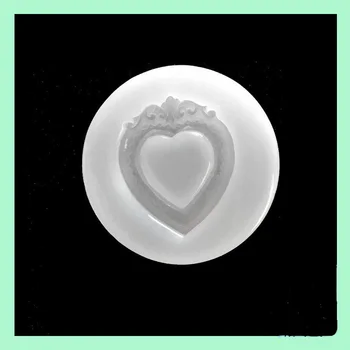 

1pcs about 4cm Lace love heart Liquid silicone mold DIY resin jewelry pendant necklace pendant mold resin molds for jewelry