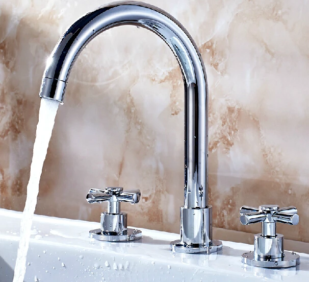 

Deck Mounted Bathroom Basin Faucet Mixer Tap Chrome Finished 2 Handles