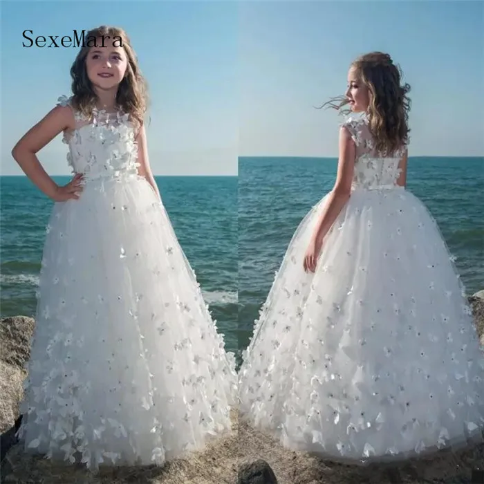 Wit Ivoor Bloem Meisje Jurken 3D Vlinder Applique Kralen Bow Sash Floor Lengte Tulle Eerste Communie Jurk Speciale Gelegenheid Wit Ivoor Bloem Meisje Jurken 3D Vlinder Applique Kralen Bow Sash Floor Lengte Tulle Eerste Communie Jurk Speciale Gelegenheid