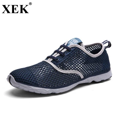 comfortable travel shoes mens